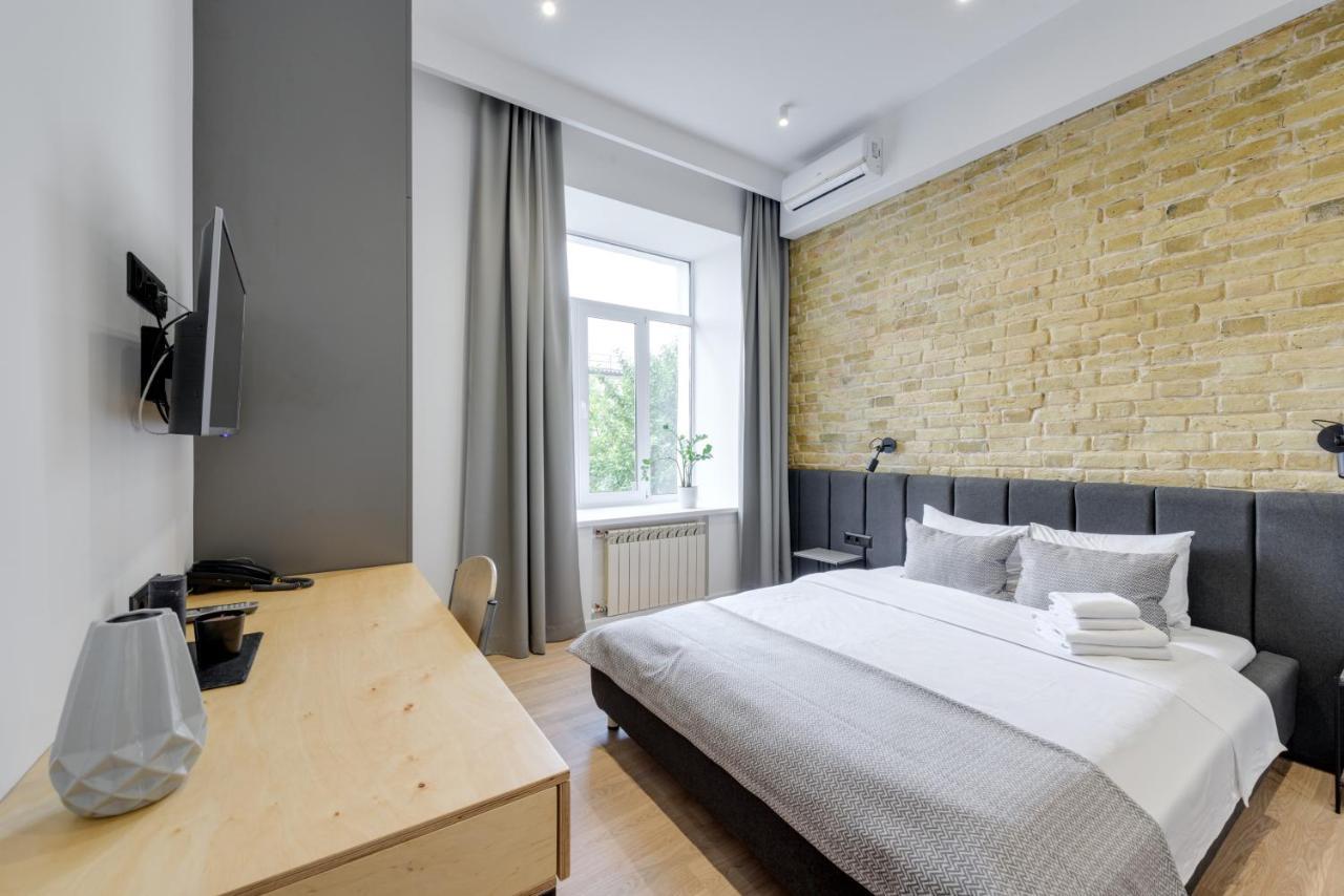 Centrooms Kropivnizkogo Mini-hotel 3* Kiev